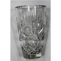 ESTATE PINWHEEL CRYSTAL VASE