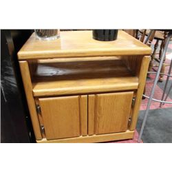 OAK NIGHT STAND
