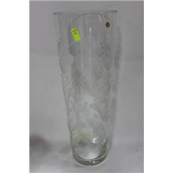 ESTATE ROMANIAN ETCHED VASE