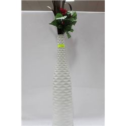 SHOWHOME VASE W ARTIFICIAL FOLIAGE ON CHOICE