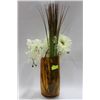 Image 1 : SHOWHOME YELLOW GLASS VASE W ARTIFICIAL FLOWERS