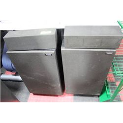 PAIR OF TECHNICS SPEAKERS