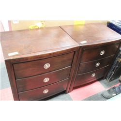 PAIR OF SHOWHOME 3 DRAWER NIGHT STANDS