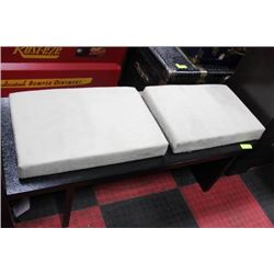 SHOWHOME MICROFIBRE BENCH