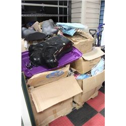 PALLET OF NEW PURSES/CARRY BAGS ETC