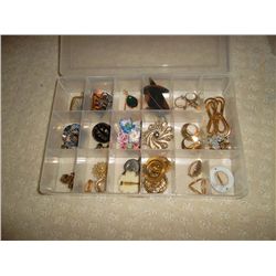 Collection of brooches and rings