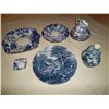 Image 1 : Collection of blue and white china