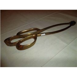 Brass tongs