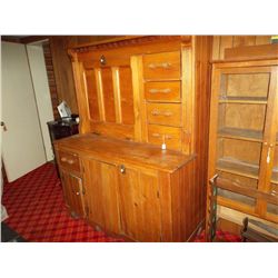 Pine cupboard Eastern Canada 1800. Pull down door