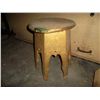 Image 1 : Stool painted gold