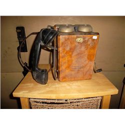 Vintage wall phone box style