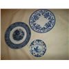 Image 1 : Blue and White plates 3