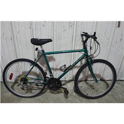 GREEN RALEIGH SUMMIT 15 SPD MTN BIKE