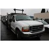 Image 2 : 2001 FORD F-450 XLT SUPERDUTY VIN 1FDXF46F81EB13551