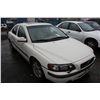 Image 2 : 2001 VOLVO S60 VIN YV1RS58D612086792