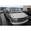 Image 2 : 1998 CHEVROLET ASTRO VAN VIN 1GCDL19W9WB121189