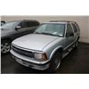 Image 1 : 1996 CHEVROLET BLAZER LT VIN 1GNDT13W7T2206284