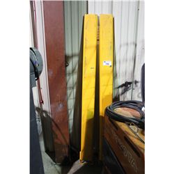 PAIR OF YELLOW 6' FORKLIFT FORK EXTENTIONS