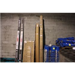 2 BOXES OF 5/8" DRYWALL MOLDING & 2 BOXES OF 1/2" DRYWALL MOULDING