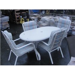 5PC WHITE PATIO SET