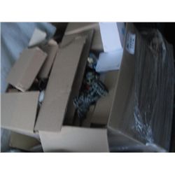 PALLET LOT OF ASSORTED NEW WOMENS TIGHTS AND ASSORTED HOSERY