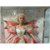 Image 2 : HAPPY HOLIDAYS SPECIAL EDITION BARBIE 1997