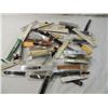 Image 1 : BOX LOT ASSORTED WATCH BANDS