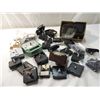 Image 2 : BOX LOT ASSORTED CLOCK MOVEMENT PARTS