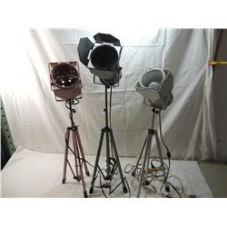 LOT 3 STUDIO LIGHTS