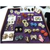 Image 2 : 30 ASSORTED CLIP ON EARRINGS