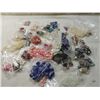 Image 1 : BOX LOT ASSORTED DECORATIVE BEADS