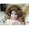 Image 3 : LOT 3 PORCELAIN DOLLS