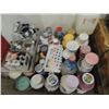 Image 1 : PALLET 50+ CONTAINERS OF INK ASSORTED