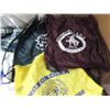 Image 2 : 30+ ASSORTED TSHIRTS & STRING BAGS
