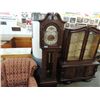 Image 1 : VINTAGE STUNNING GRANDFATHERS CLOCK