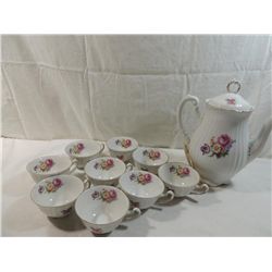 TEA POT & 9 TEA CUPS