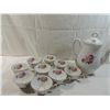 Image 1 : TEA POT & 9 TEA CUPS