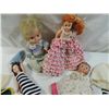 Image 2 : LOT 4 SMALL VINTAGE DOLLS GINNY DOLL