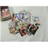 Image 1 : SMALL BOX LOT ASSORTED SPORTS CARDS