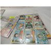 Image 2 : LOT 53 1972 FOOTBALL PLAYER CARDS