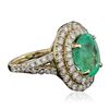 Image 4 : 14KT Yellow Gold 5.10ct Emerald and Diamond Ring