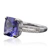 Image 2 : 14KT White Gold 2.81ct Tanzanite and Diamond Ring