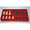 Image 3 : English Swan Lake Chess Set, Studio Anne Carlton