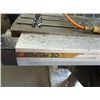 Image 2 : Bridgeport Mill #XA900-01 w/Work Table & Vise
