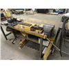 Image 1 : Workbench w/vise