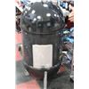 Image 1 : WEBER FISH OR POULTRY SMOKER