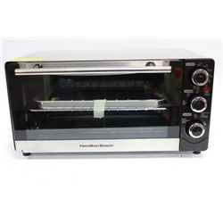 HAMILTON BEACH BLACK AND STAINLESS STEEL TOASTER