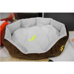 NEW LARGE DOG BED ON CHOICE : BROWN