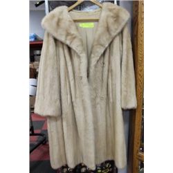 CANADA MAJESTIC MINK COAT
