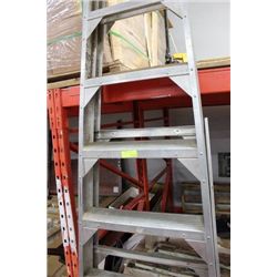 ALUMINUM 12' A-FRAME LADDER
